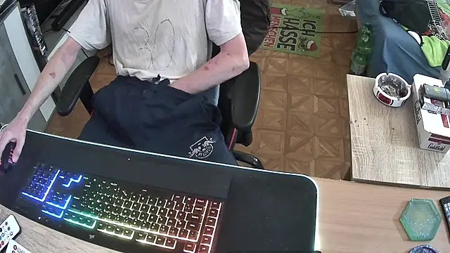 Snapshot of DerGeileLoveboy chatting on June 2026 08:02:01 AM DerGeileLoveboy online show from June 2026 08:02:01 AM
