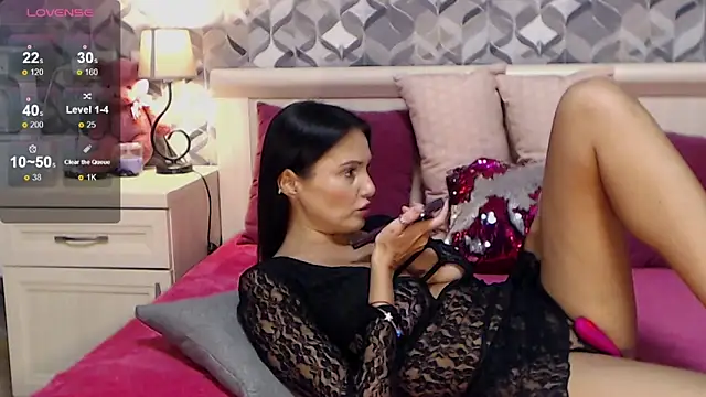 Nico1e Smith online show from December 2025 06:07:02 AM