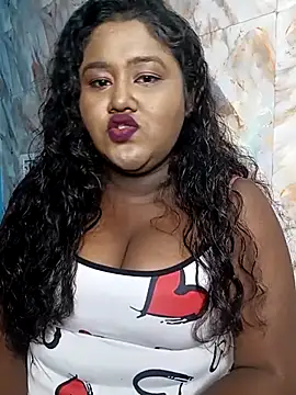 Snapshot of horny_diana chatting on October 2025 05:19:02 PM horny diana online show from October 2025 05:19:02 PM