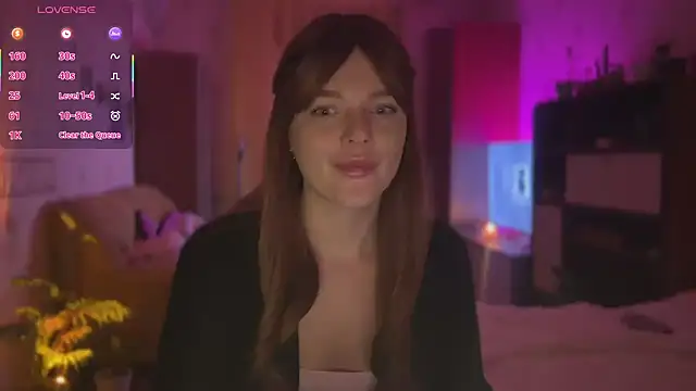 CherryRed Girl online show from November 2025 10:21:01 PM