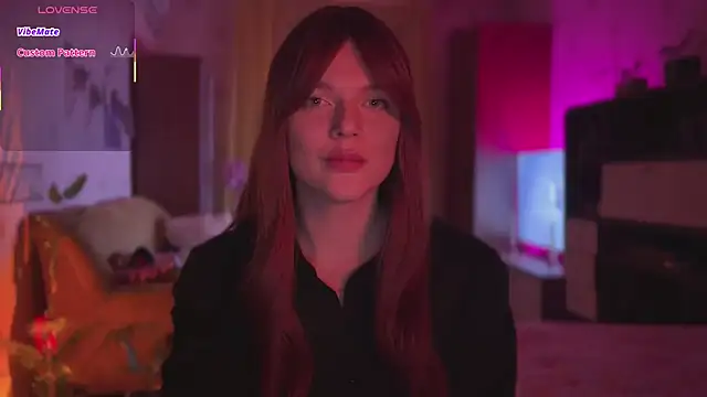 CherryRed Girl online show from March 2026 10:15:02 PM