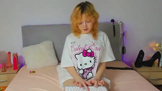 EmilyAngells online show from November 2025 08:36:01 AM