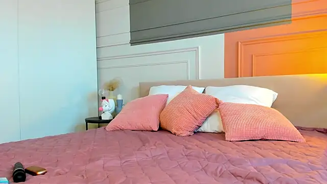 Snapshot of _BunnyDollStella_ chatting on March 2025 07:14:01 AM BunnyDollStella online show from March 2025 07:14:01 AM