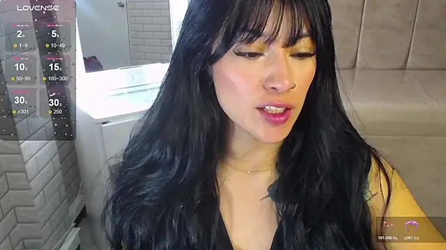 Snapshot of Isabella_Collen_v chatting on December 2025 01:18:02 PM Isabella Collen v online show from December 2025 01:18:02 PM