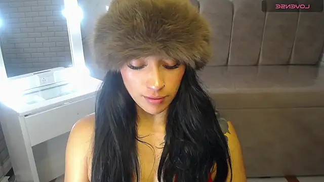 Snapshot of Isabella_Collen_v chatting on February 2026 01:07:02 PM Isabella Collen v online show from February 2026 01:07:02 PM