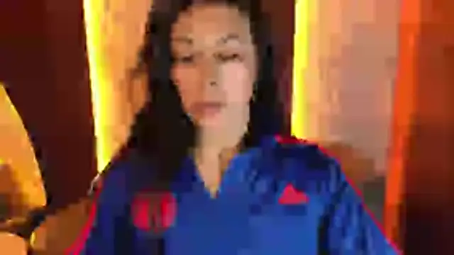 Snapshot of Isabella_Collen_v chatting on July 2026 01:04:02 PM Isabella Collen v online show from July 2026 01:04:02 PM