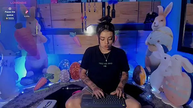 ChloeAllennn online show from March 2026 01:22:02 PM