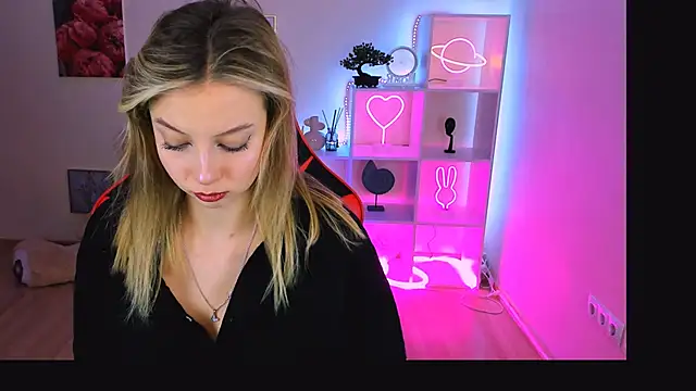 Snapshot of melissa_richardson chatting on March 2025 12:26:02 AM melissa richardson online show from March 2025 12:26:02 AM