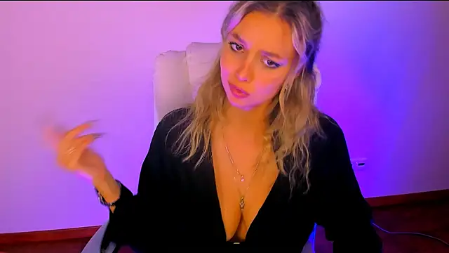 Snapshot of melissa_richardson chatting on September 2025 04:28:02 PM melissa richardson online show from September 2025 04:28:02 PM