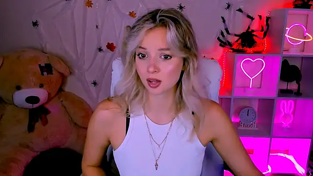 Snapshot of melissa_richardson chatting on October 2025 04:30:02 PM melissa richardson online show from October 2025 04:30:02 PM