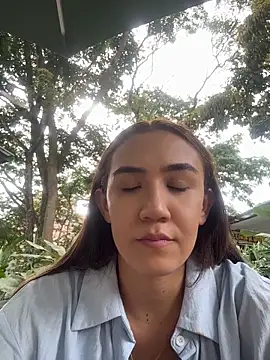 natashaleightt online show from April 2026 08:02:02 PM