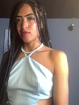 Snapshot of MichelleDiaz_Pink chatting on March 2025 11:11:01 PM MichelleDiaz Pink online show from March 2025 11:11:01 PM