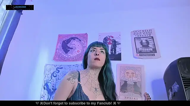 Snapshot of Hisato111 chatting on November 2025 12:58:02 PM Hisato111 online show from November 2025 12:58:02 PM