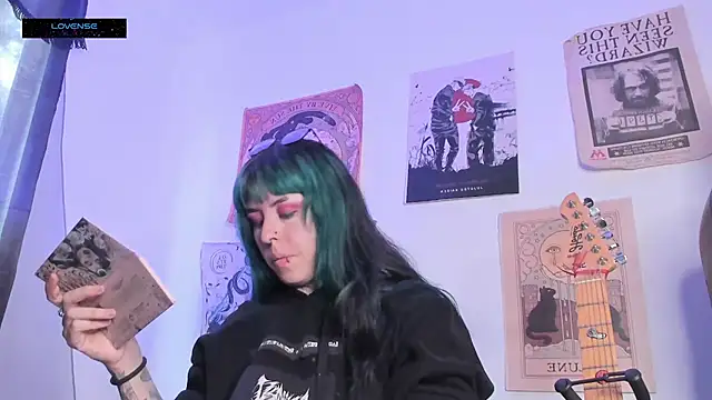 Snapshot of Hisato111 chatting on November 2025 02:49:02 PM Hisato111 online show from November 2025 02:49:02 PM