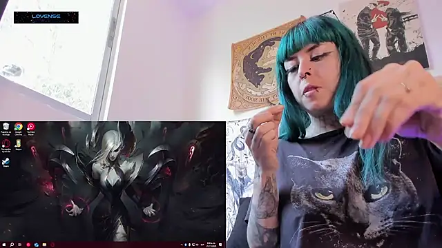 Snapshot of Hisato111 chatting on November 2025 01:54:02 PM Hisato111 online show from November 2025 01:54:02 PM