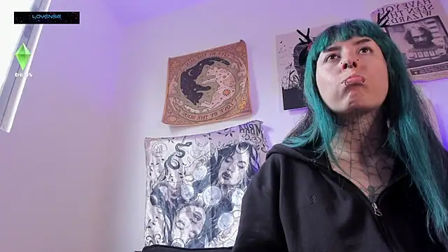 Snapshot of Hisato111 chatting on December 2025 02:03:01 PM Hisato111 online show from December 2025 02:03:01 PM