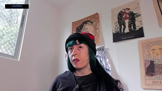 Snapshot of Hisato111 chatting on December 2025 01:39:02 PM Hisato111 online show from December 2025 01:39:02 PM