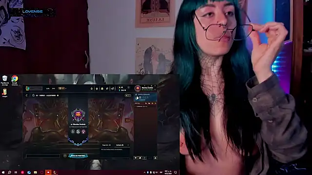 Snapshot of Hisato111 chatting on February 2026 02:01:02 PM Hisato111 online show from February 2026 02:01:02 PM