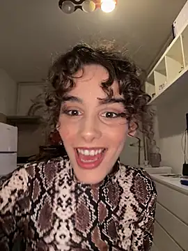 Snapshot of Mazzekyn chatting on March 2025 02:40:02 PM Mazzekyn online show from March 2025 02:40:02 PM