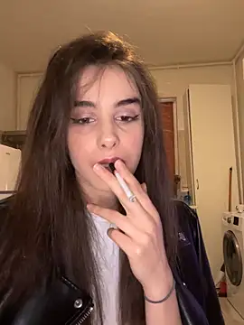 Snapshot of Mazzekyn chatting on March 2025 02:37:01 PM Mazzekyn online show from March 2025 02:37:01 PM