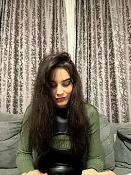 Snapshot of Mazzekyn chatting on September 2025 04:56:01 PM Mazzekyn online show from September 2025 04:56:01 PM