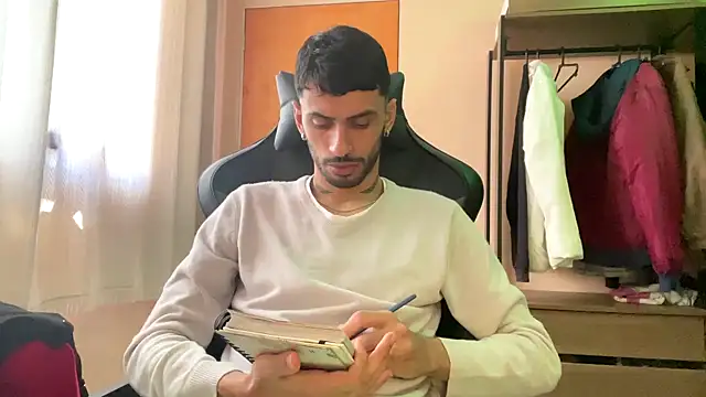 Snapshot of iendriw chatting on September 2025 04:29:01 PM iendriw online show from September 2025 04:29:01 PM