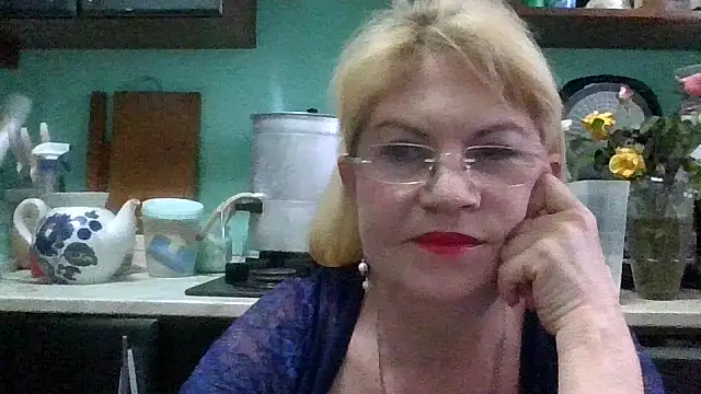 Heidi-Helga online show from November 2025 05:30:02 AM