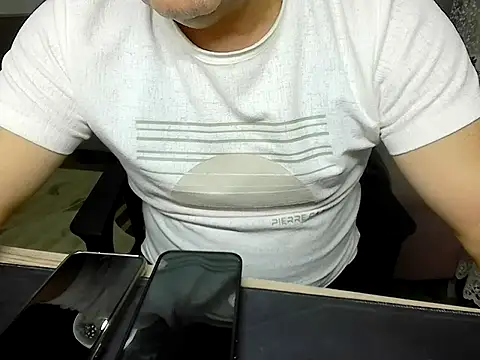 Snapshot of alykemylove01 chatting on November 2025 07:23:01 PM alykemylove01 online show from November 2025 07:23:01 PM