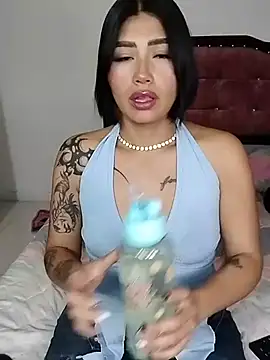 Snapshot of Kylie_brazt chatting on March 2026 04:40:02 AM Kylie brazt online show from March 2026 04:40:02 AM