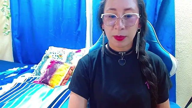 Snapshot of Gia_leinn chatting on May 2026 10:38:02 PM Gia leinn online show from May 2026 10:38:02 PM