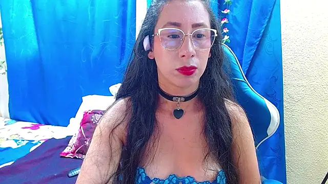 Snapshot of Gia_leinn chatting on May 2026 07:00:01 PM Gia leinn online show from May 2026 07:00:01 PM
