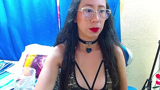 Snapshot of Gia_leinn chatting on June 2026 03:23:02 PM Gia leinn online show from June 2026 03:23:02 PM