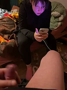 Tightassslut18 online show from March 2025 06:21:02 PM