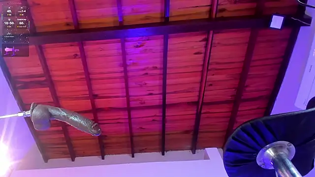 ValentinoMoreti online show from November 2025 05:41:01 AM