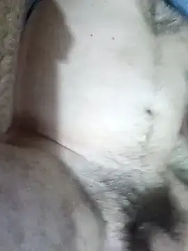 Snapshot of YUCA_MILKMAN chatting on December 2025 01:10:01 AM YUCA MILKMAN online show from December 2025 01:10:01 AM