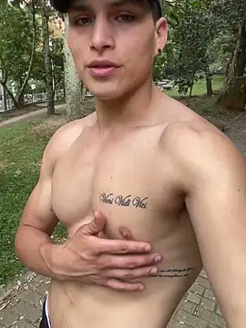 MaxxxSteil online show from March 2025 08:23:02 PM