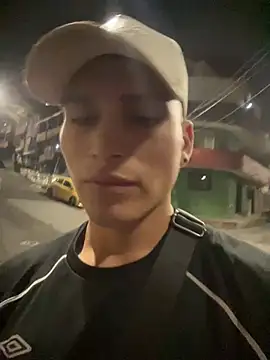 MaxxxSteil online show from March 2025 03:57:01 AM