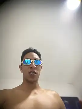 MaxxxSteil online show from March 2025 07:27:02 PM