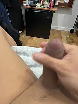 flaco16 online show from April 2026 04:21:02 AM