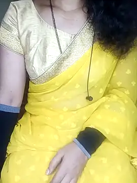 Snapshot of geetha_telugu_kan277 chatting on March 2025 04:14:01 AM geetha telugu kan277 online show from March 2025 04:14:01 AM