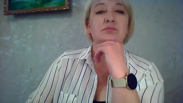 ArielXLoveresss online show from June 2026 11:24:02 AM