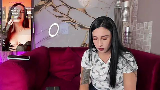 Bella williamss  online show from November 2025 07:47:01 PM