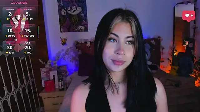 Snapshot of Minami_Nakamura chatting on October 2025 09:46:02 AM Minami Nakamura online show from October 2025 09:46:02 AM