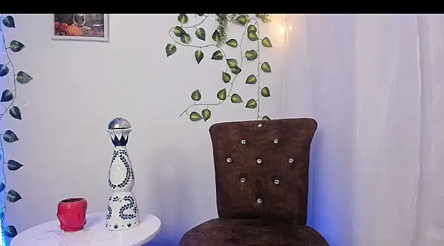 Snapshot of LOGAN_DRAKE chatting on March 2025 03:19:01 AM LOGAN DRAKE online show from March 2025 03:19:01 AM