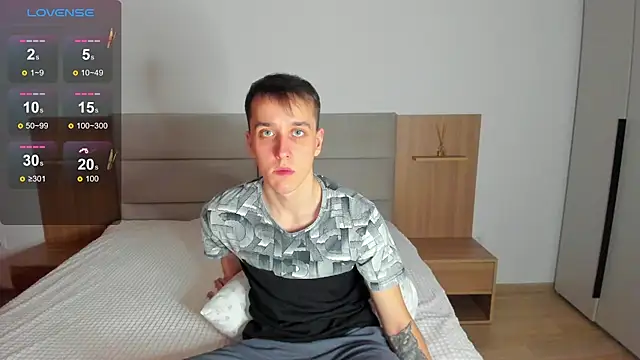 your super hero online show from February 2025 03:20:01 PM