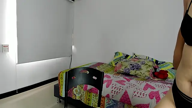 kami perver03 online show from February 2025 02:33:01 PM