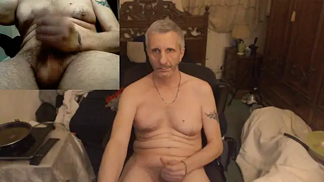 maxdaddy690 online show from March 2026 10:03:01 PM