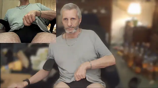 maxdaddy690 online show from June 2026 09:03:02 PM