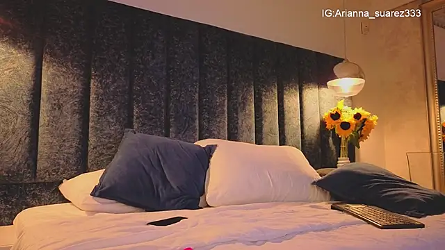 Snapshot of Ariannaa_Suarez1 chatting on October 2025 07:32:01 PM Ariannaa Suarez1 online show from October 2025 07:32:01 PM