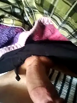 Snapshot of surfacespurt54 chatting on March 2025 07:08:02 AM surfacespurt54 online show from March 2025 07:08:02 AM